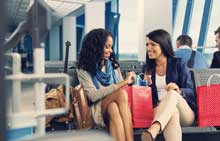 femmes-shopping-conseil-voyageur-duty-free